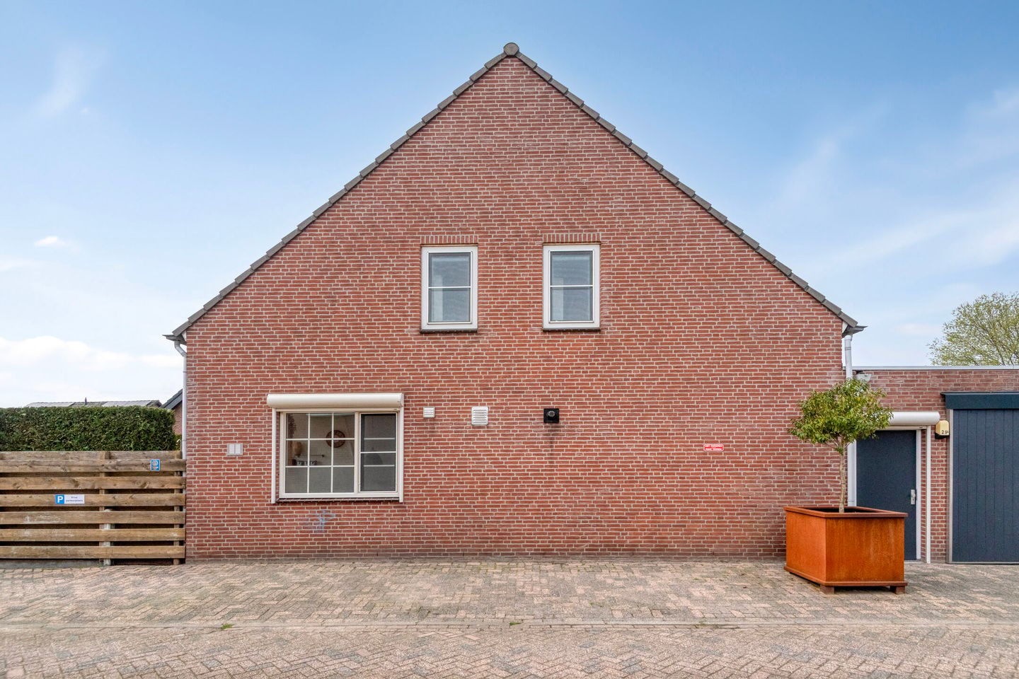 Bekijk foto 5 van Baarleseweg 29-a
