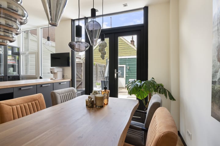 Hoekwoning te koop: Westzijde 149, Zaandam
