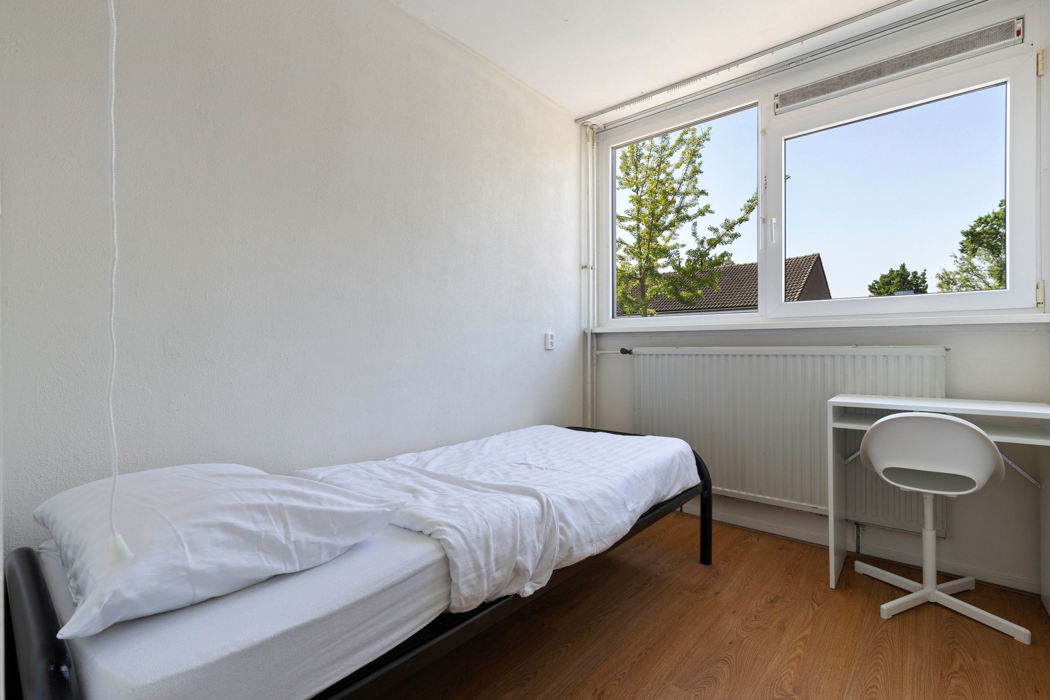 Photo 24 of Corneillestraat 7