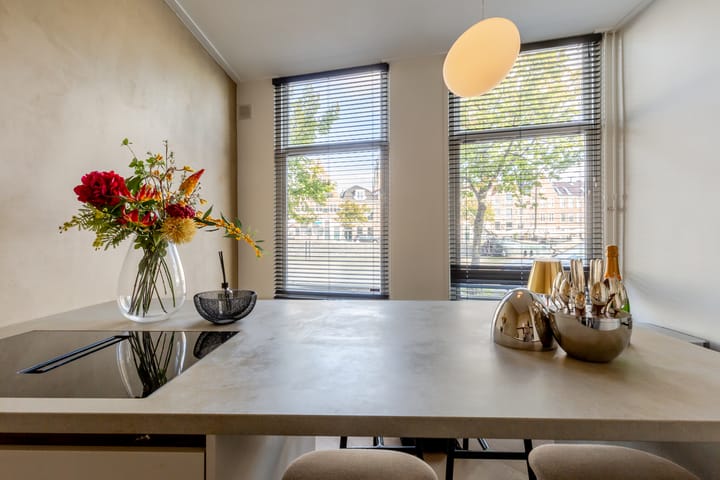 Tussenwoning te koop: Korte Spaarne 17, Haarlem
