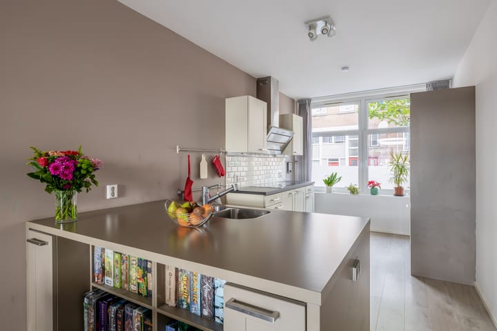Appartement te koop: Riebeekstraat 12B, Rotterdam