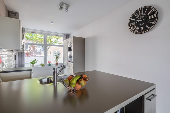 Appartement te koop: Riebeekstraat 12B, Rotterdam