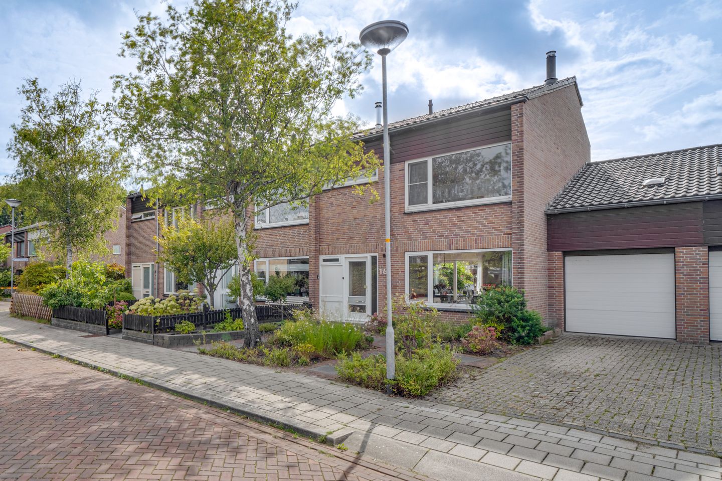 Foto 1 van Hulststraat 16