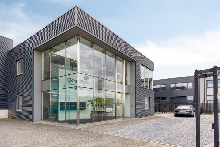 Neon 7, Oud Gastel