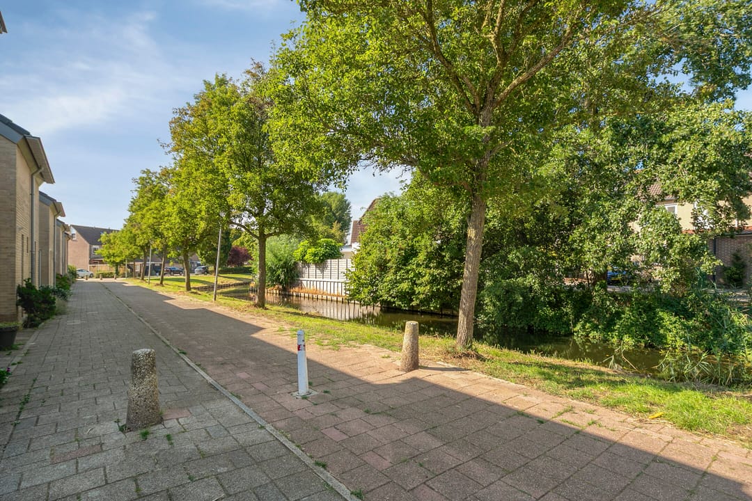 Photo 41 of Andoorn 27
