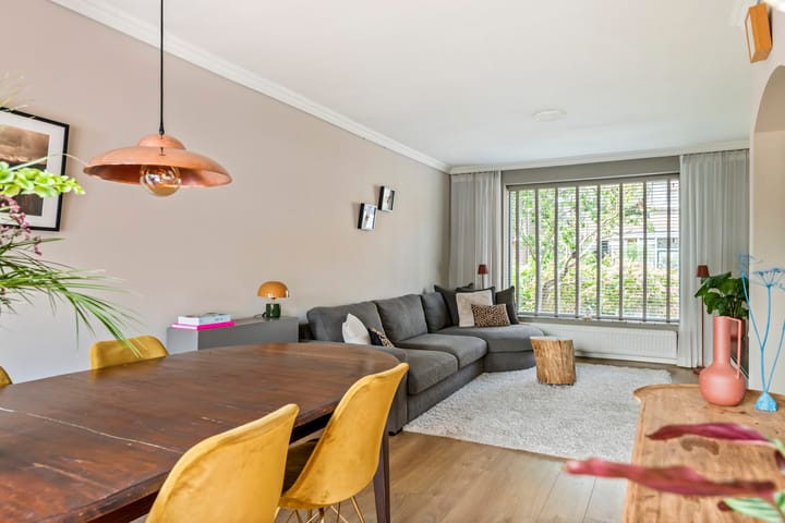 Hoekwoning te koop: Dr. Bosstraat 14, Tiel