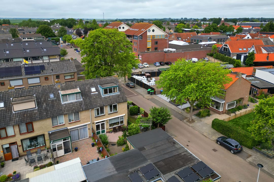 Foto 47 van Mr P J Oudweg 1