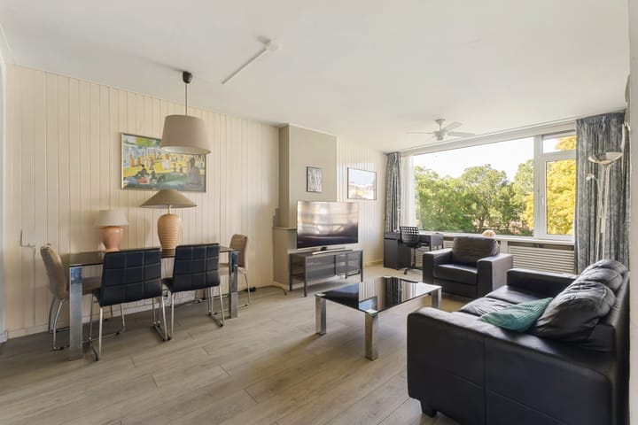 Appartement te koop: Maarten Lutherweg 111, Amstelveen