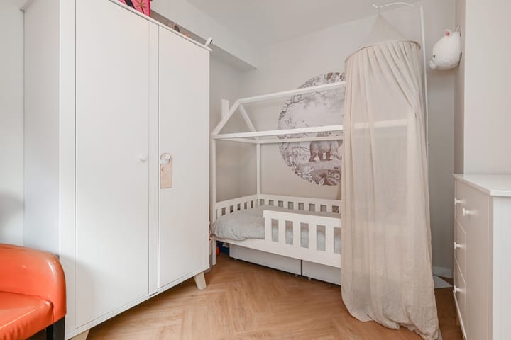 Tussenwoning te koop: Molenpad 7, Leidschendam
