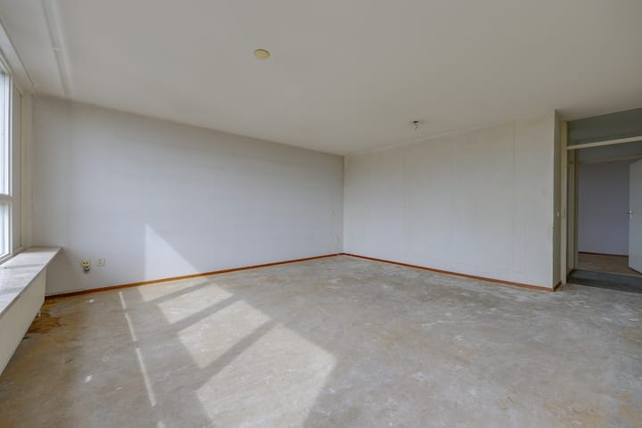 Appartement te koop: Messiaenplantsoen 61, Almere
