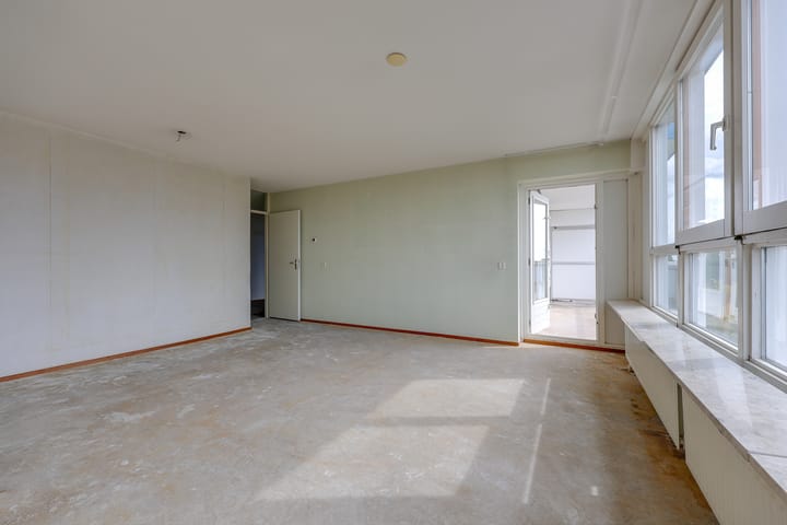 Appartement te koop: Messiaenplantsoen 61, Almere