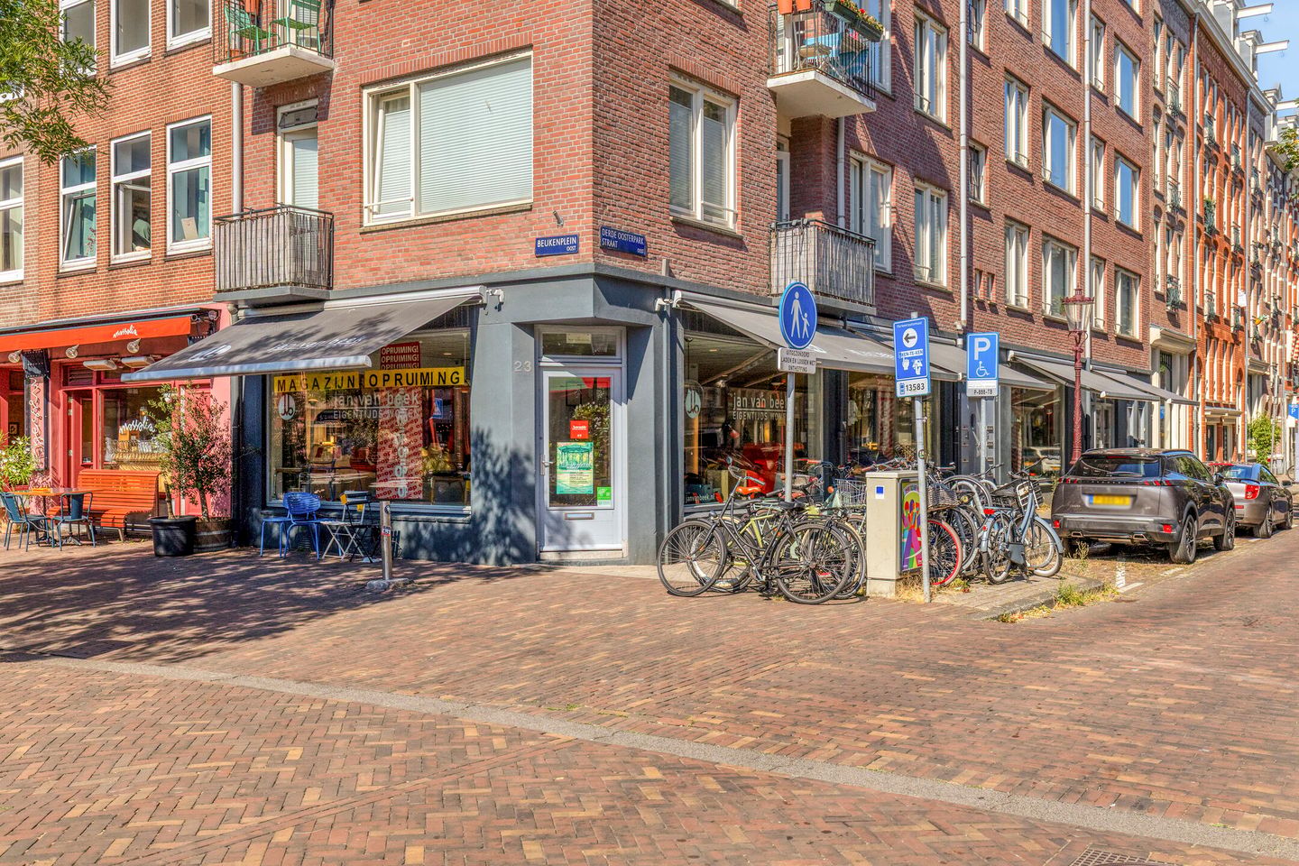 View photo 1 of Beukenplein 23