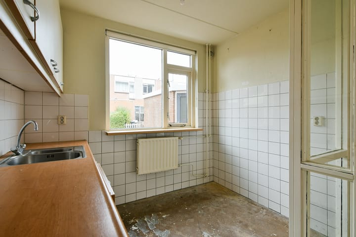 Tussenwoning te koop: Oksholm 127, Hoofddorp