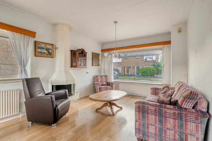 Hoekwoning te koop: Ruijgenbosweg 35, Eerbeek