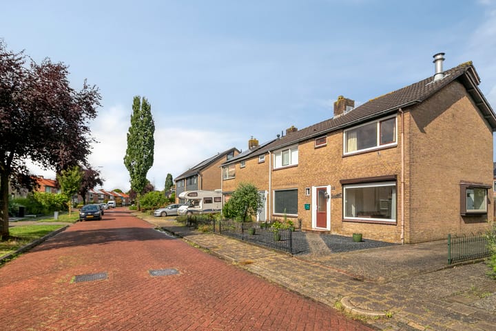 Hoekwoning te koop: Ruijgenbosweg 35, Eerbeek