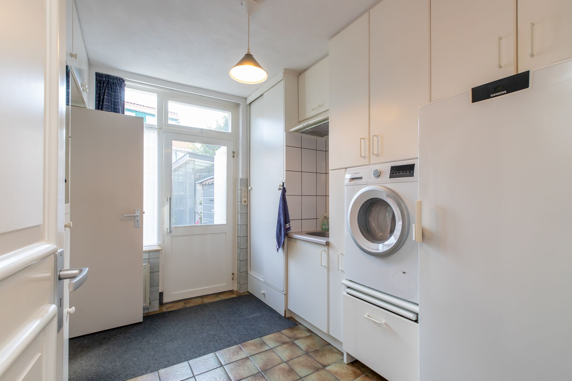 Photo 15 of Pauwhoekstraat 1