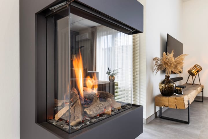 Hoekwoning te koop: Karel Appelstraat 2, Hengelo
