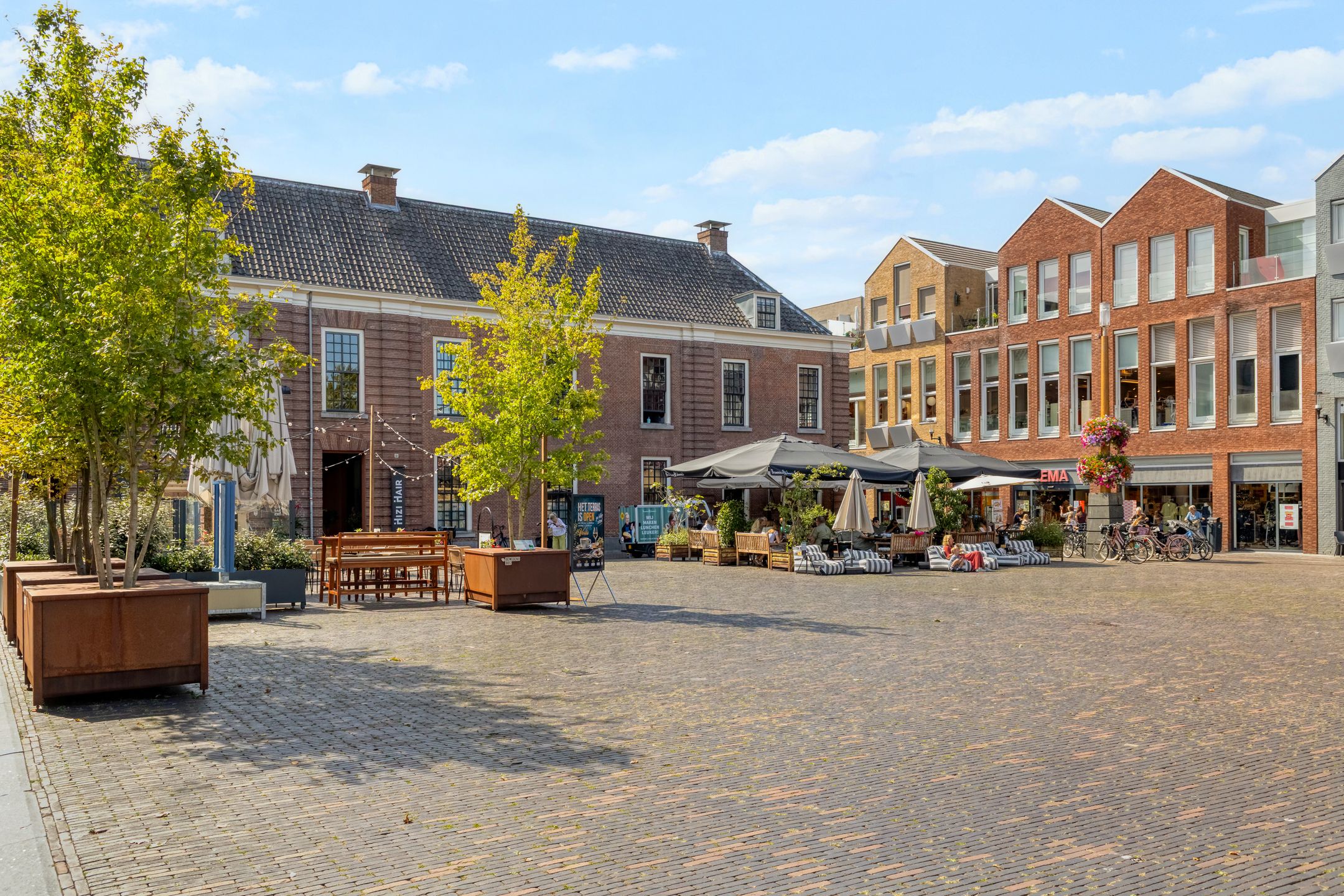 Photo 42 of Hogewoerd 1-H
