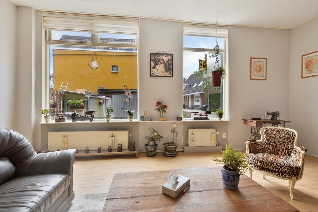 Photo 8 of Elandstraat 4