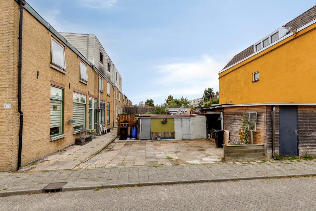 Photo 26 of Elandstraat 4