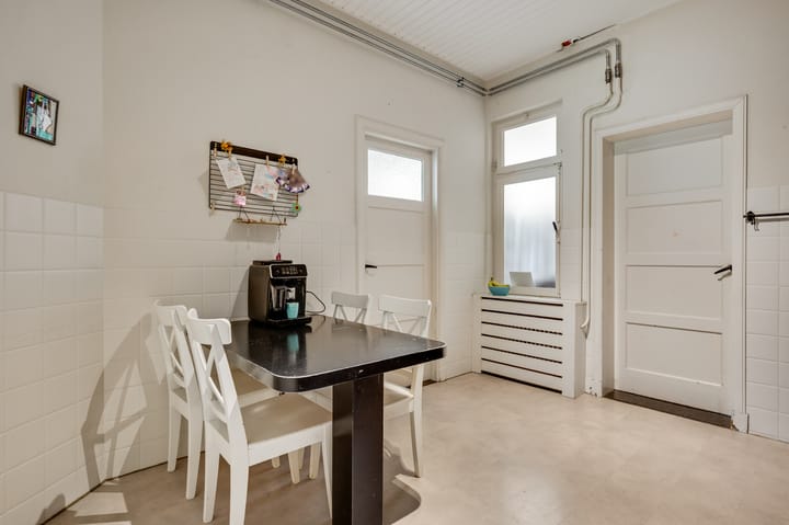 Twee-onder-één-kap te koop: Broekhin Zuid 65, Roermond