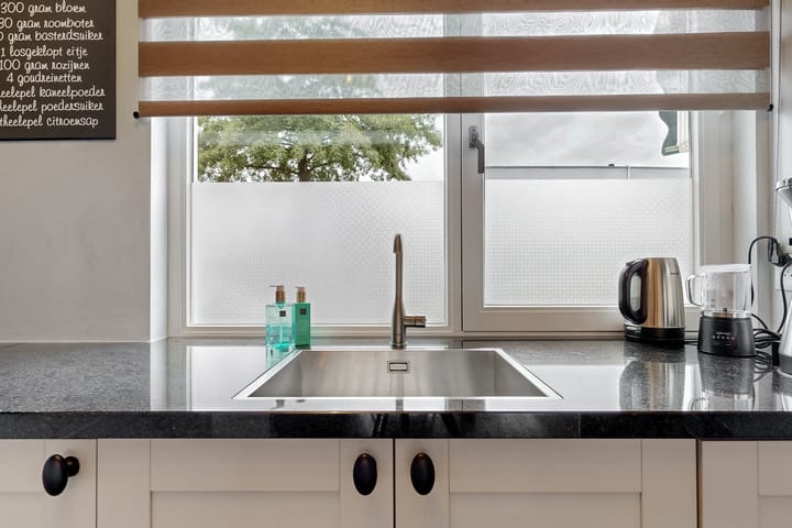 Tussenwoning te koop: Lodewijk van Deysselhove 18, Nieuwegein