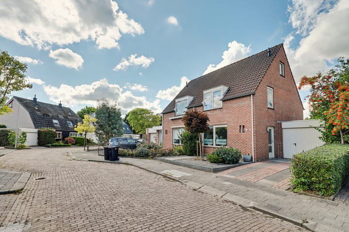 Foto 4 van Oomskinderenstraat 7