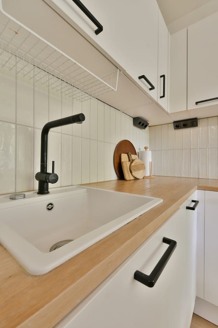 Studio te koop: Van Nijenrodeweg 697, Amsterdam