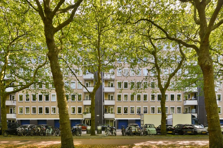 Studio te koop: Van Nijenrodeweg 697, Amsterdam