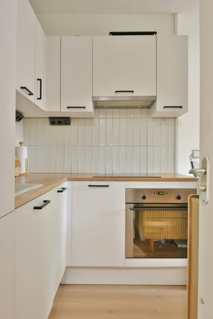 Studio te koop: Van Nijenrodeweg 697, Amsterdam