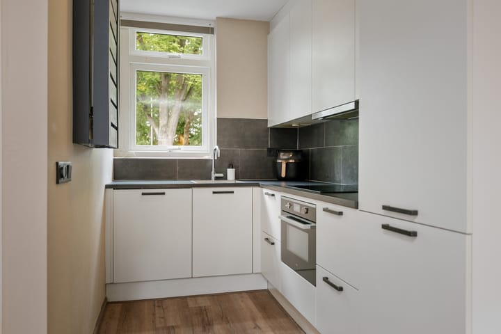 Tussenwoning te koop: Karel de Grotelaan 162D, Deventer