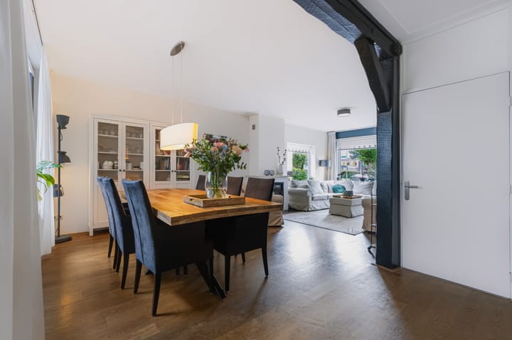 Twee-onder-één-kap te koop: Duifhuis 28, Nijkerk