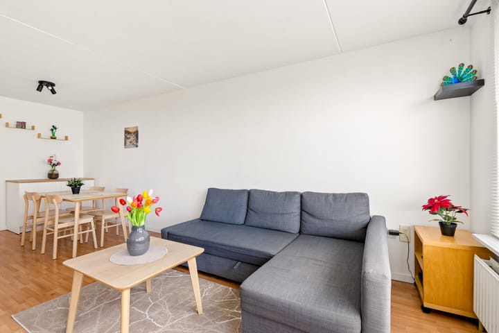 Appartement te koop: Glinkastraat 157, Almere