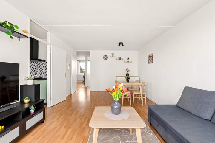 Appartement te koop: Glinkastraat 157, Almere