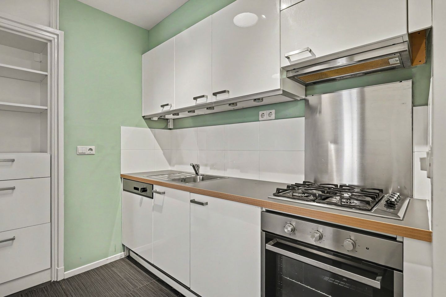 Photo 10 of Halterstraat 10-E