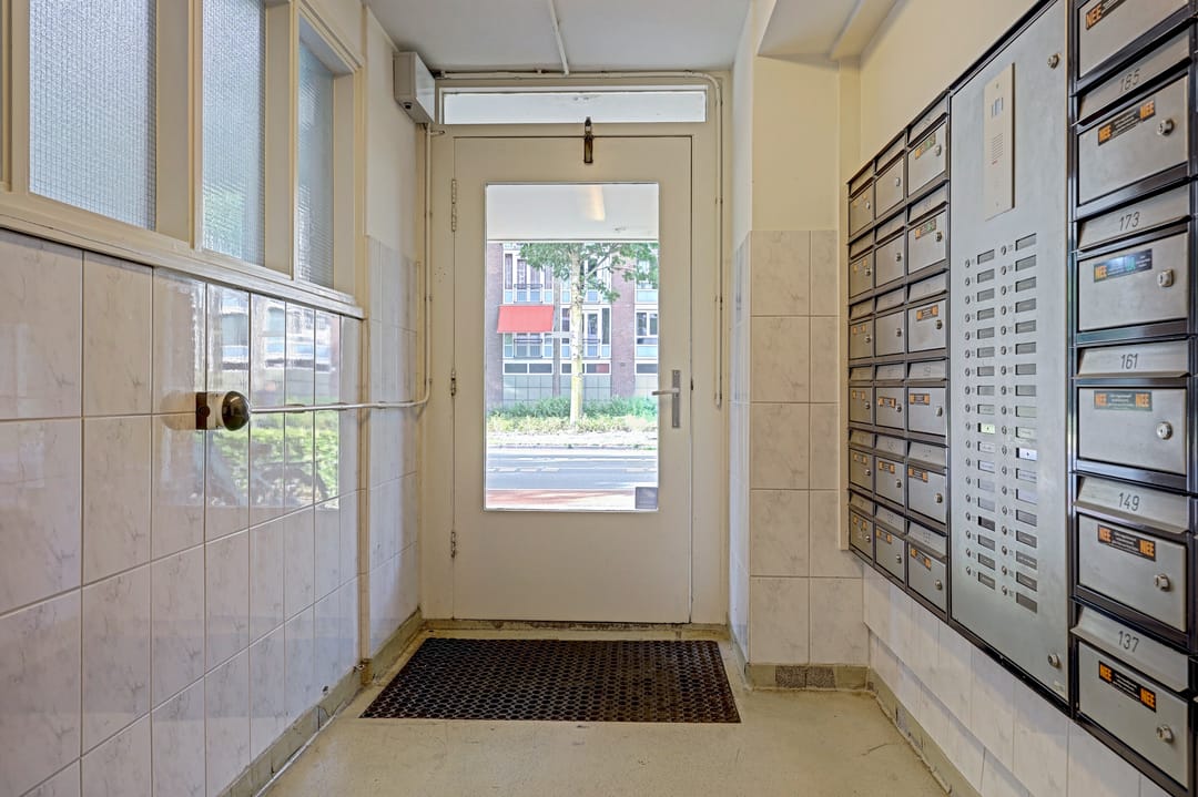 Photo 23 of Van Boshuizenstraat 139