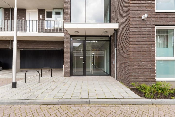 Foto 4 van Stationsplein 18