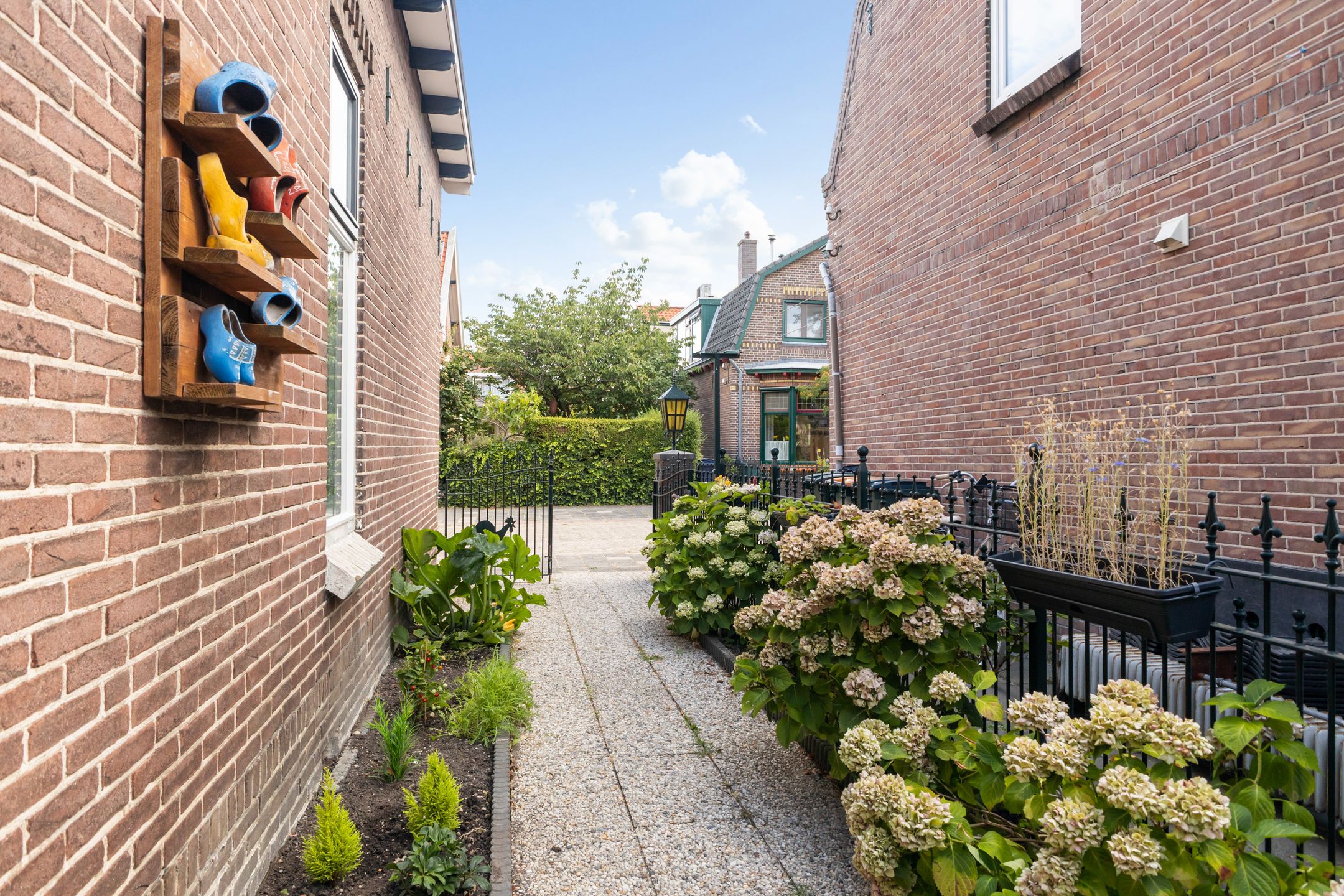 Photo 12 of Waalstraat 44