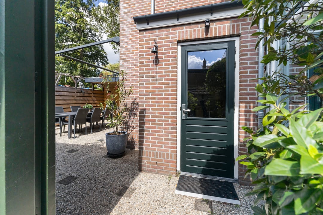 Photo 13 of Waalstraat 44