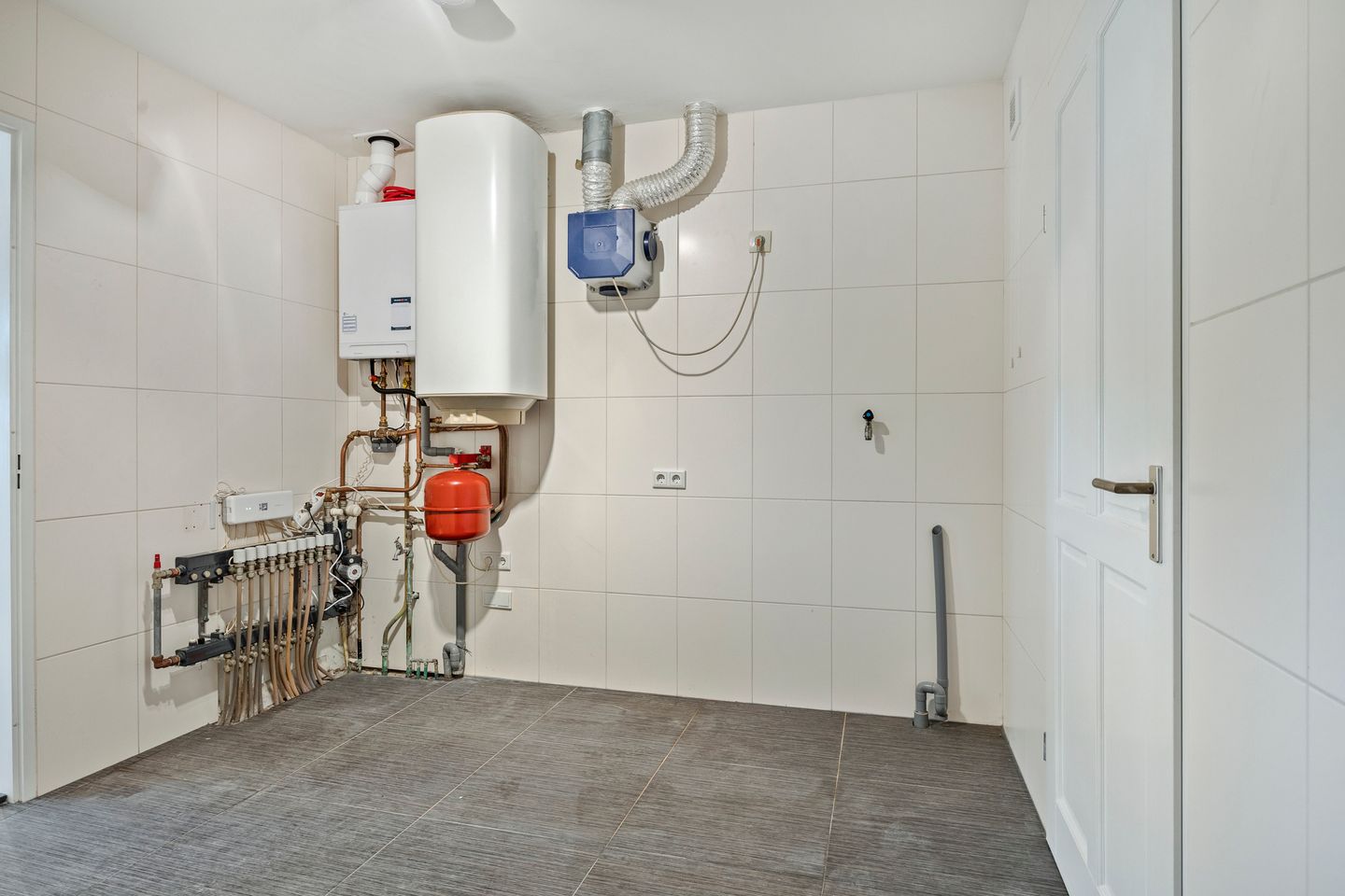 Photo 35 of Koornstraat 28-H