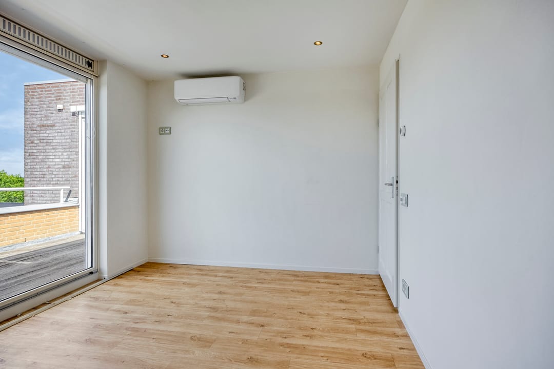 Photo 32 of Koornstraat 28-H