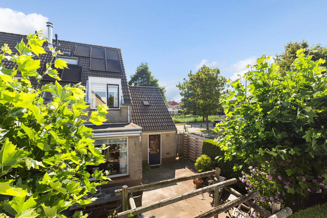 Foto 41 van Burg. Korstanjestraat 23
