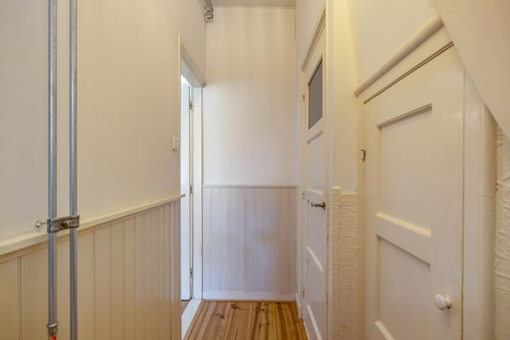 Hoekwoning te koop: Eyssoniusstraat 3, Groningen