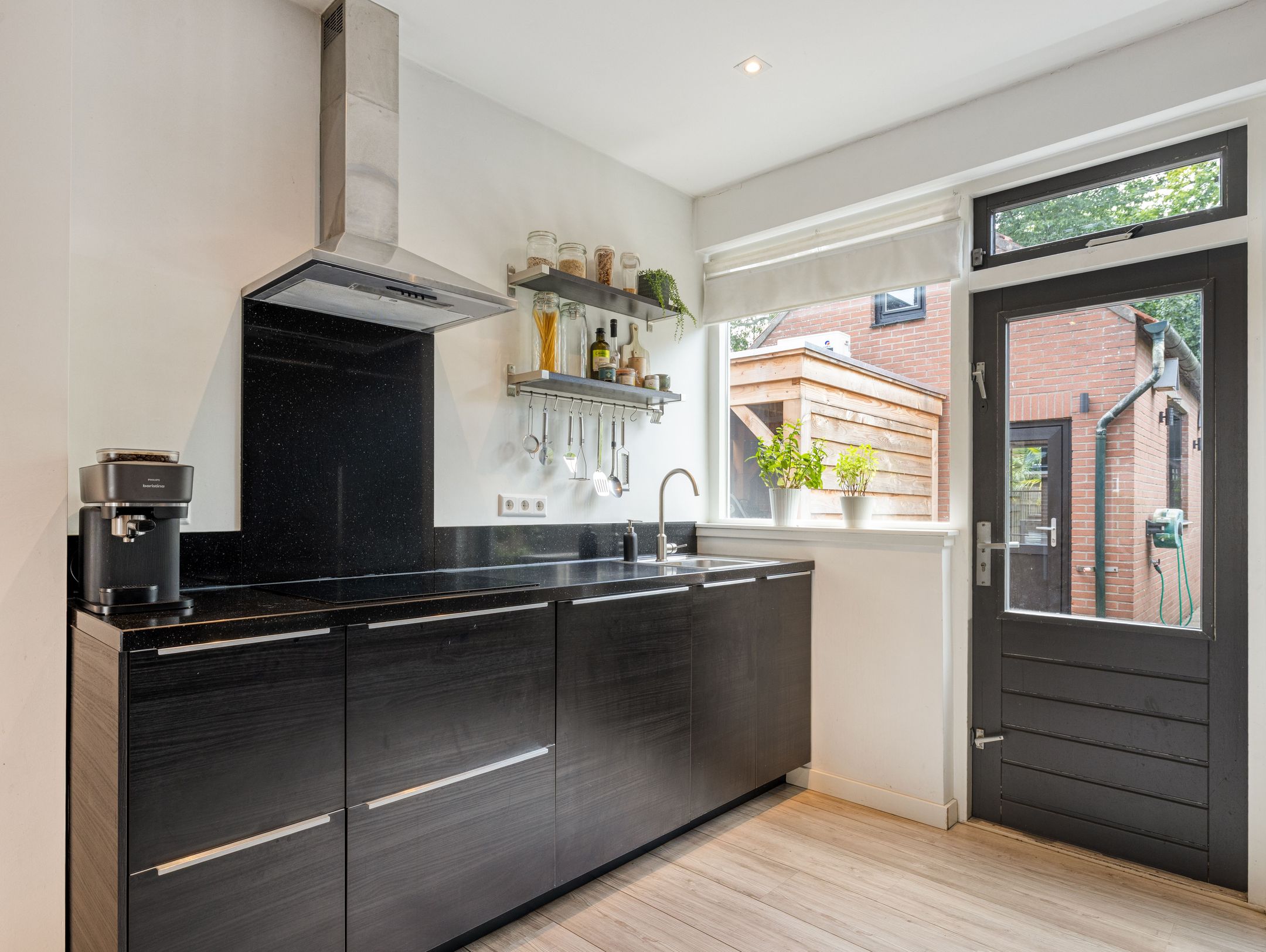 Photo 12 of Willink van Collenstraat 67