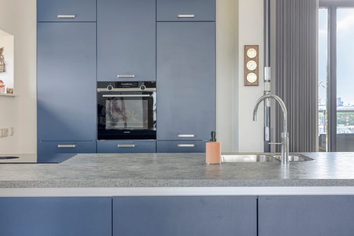 Appartement te koop: Uiterdijk 225, Pernis Rotterdam