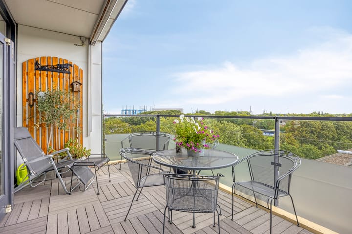 Appartement te koop: Uiterdijk 225, Pernis Rotterdam