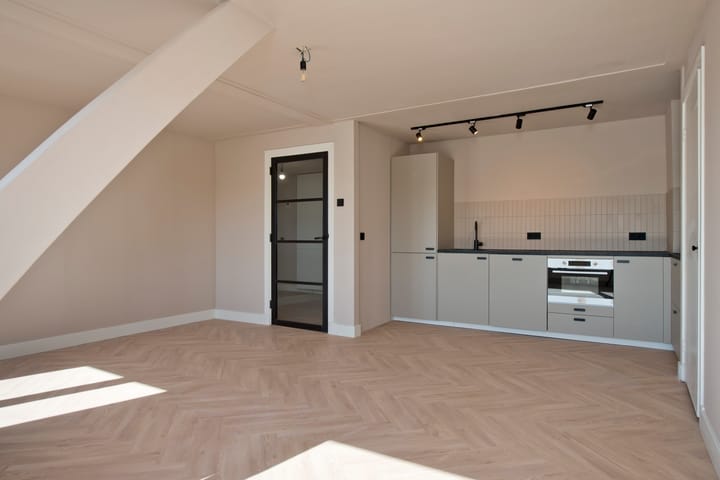 Appartement te koop: Velperbuitensingel 13C, Arnhem