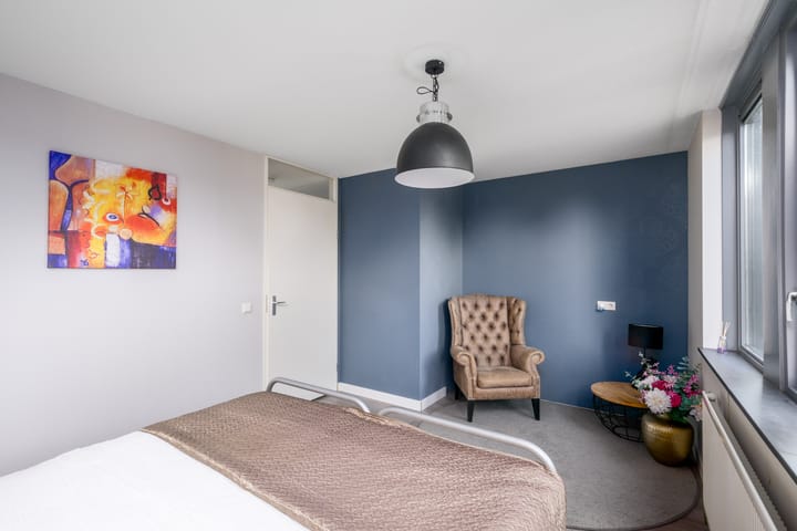 Tussenwoning te koop: Rodinweg 29, Almere