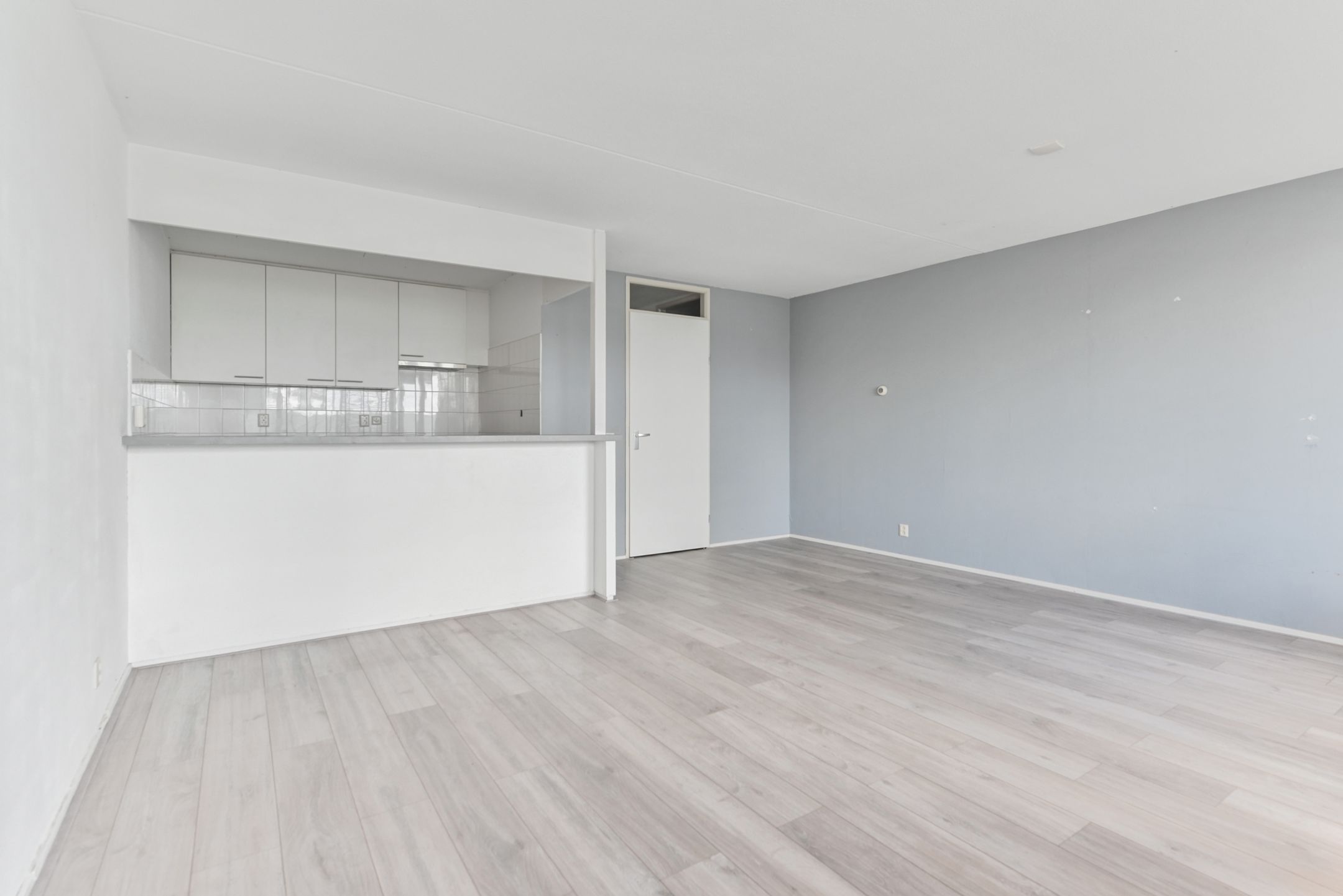 Photo 18 of Promenade 142
