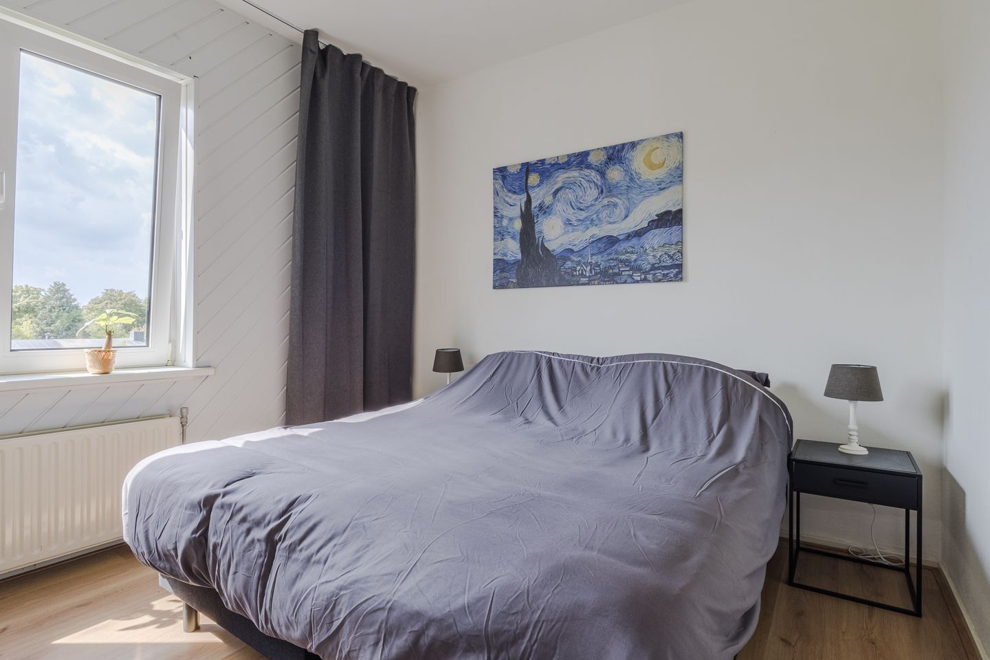 Photo 19 of Plutostraat 62